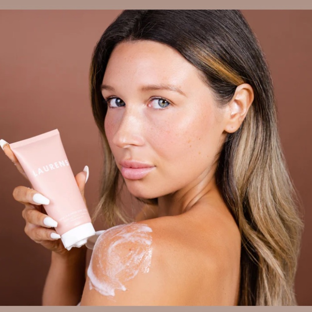 LAURENS Body Scrub - Picture 2 of 3